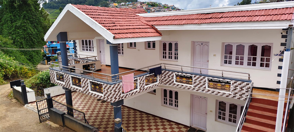 Exterior view cottage