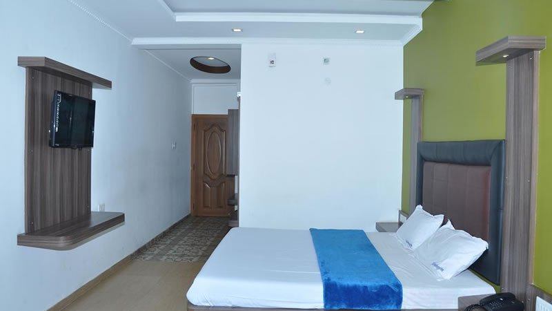 Premium bedroom with TV