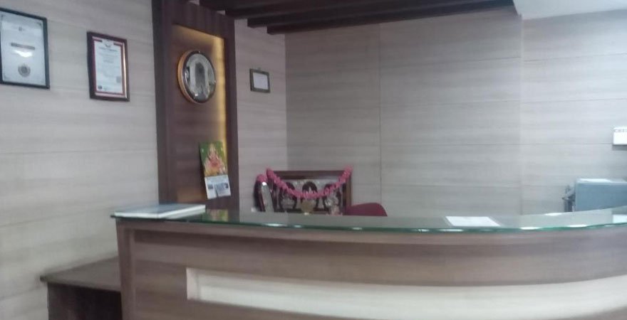hotel-preethi-palace-reception-1