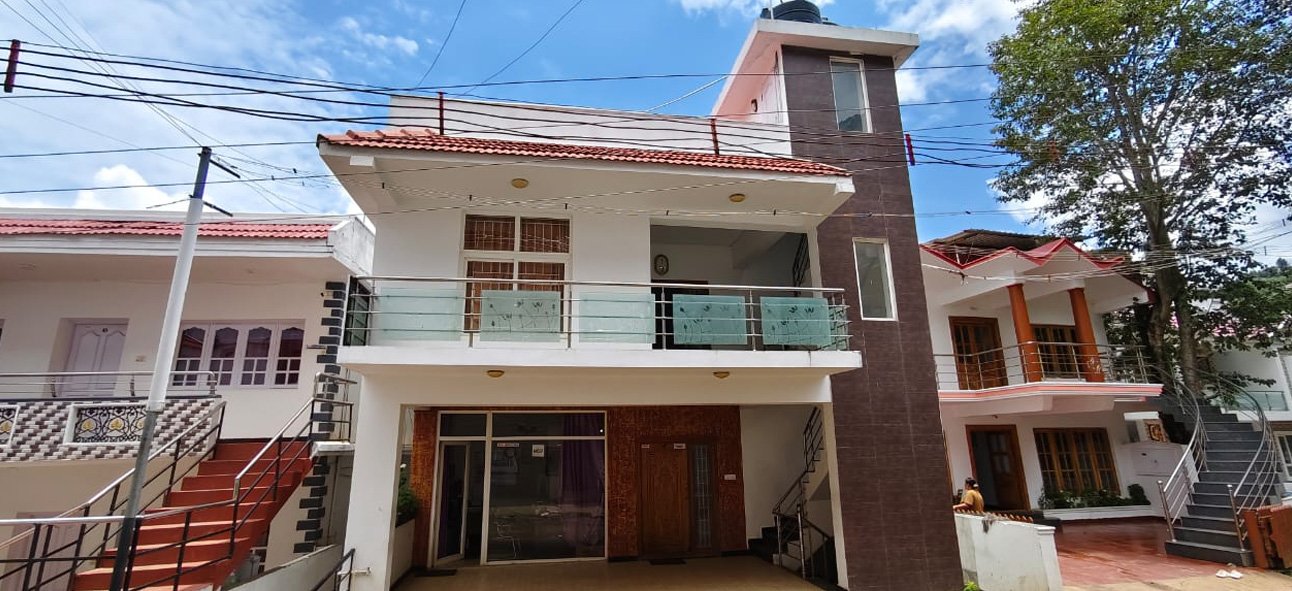 Independent cottage building in Ooty